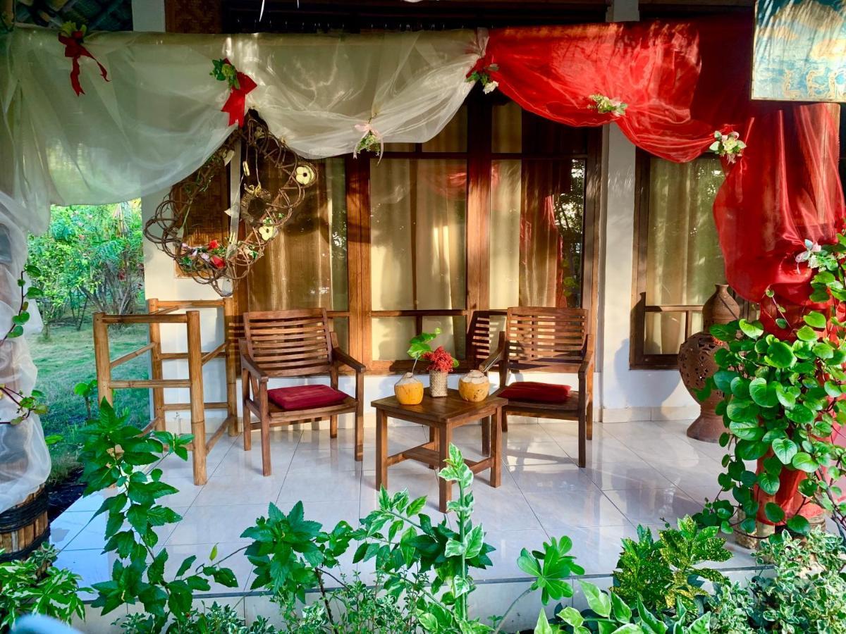 Budi Sun Resort Maumere Exterior foto